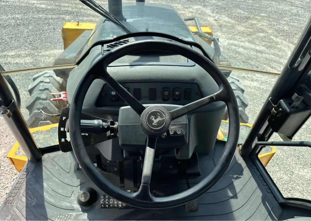 2011	John Deere	310SJ