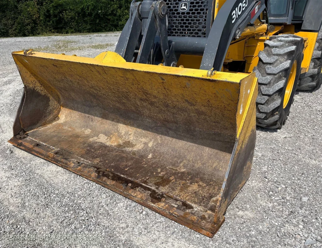 2011	John Deere	310SJ