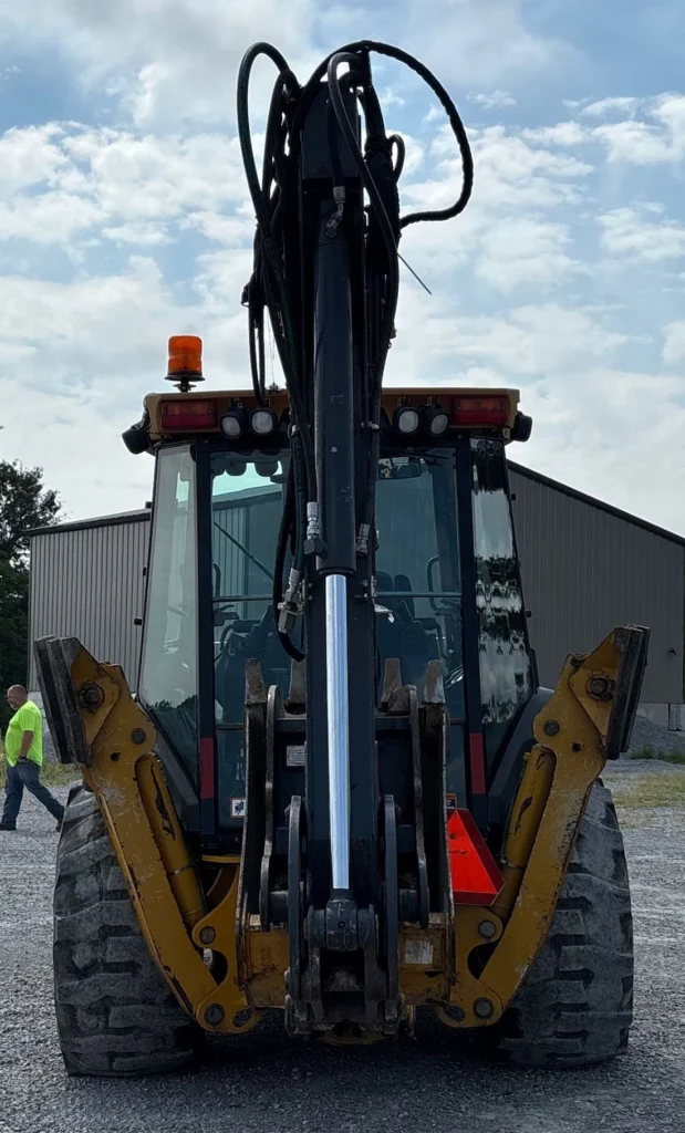 2011	John Deere	310SJ