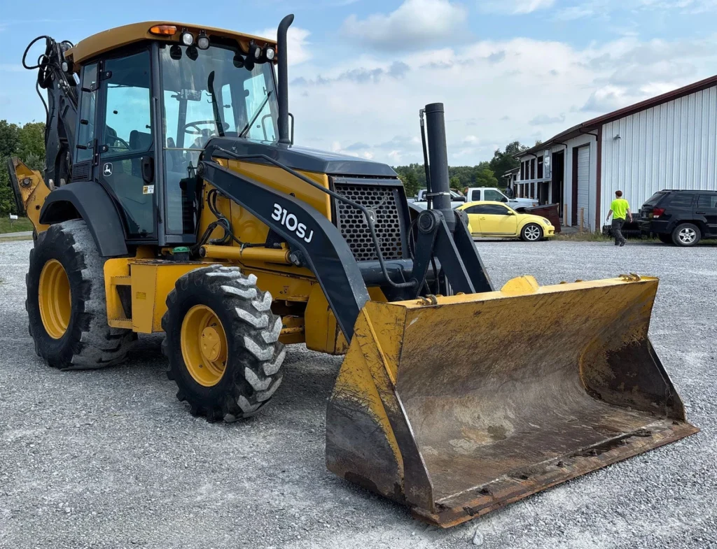 2011	John Deere	310SJ